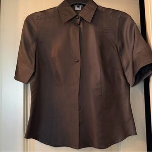 Brown Short Sleeve Button-Up Shirt